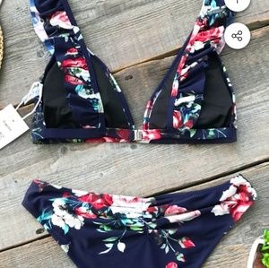 CUPSHE Floral Navy 2 piece Ruffled strap Large